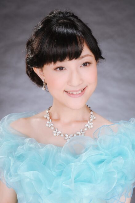 小合　麻里奈
