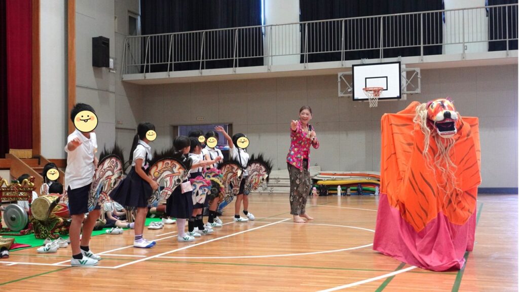 きょうはジャワのおまつりだ！