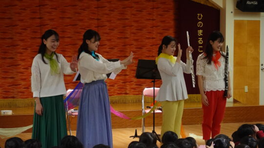 音楽をじっくりきいてみよう♪