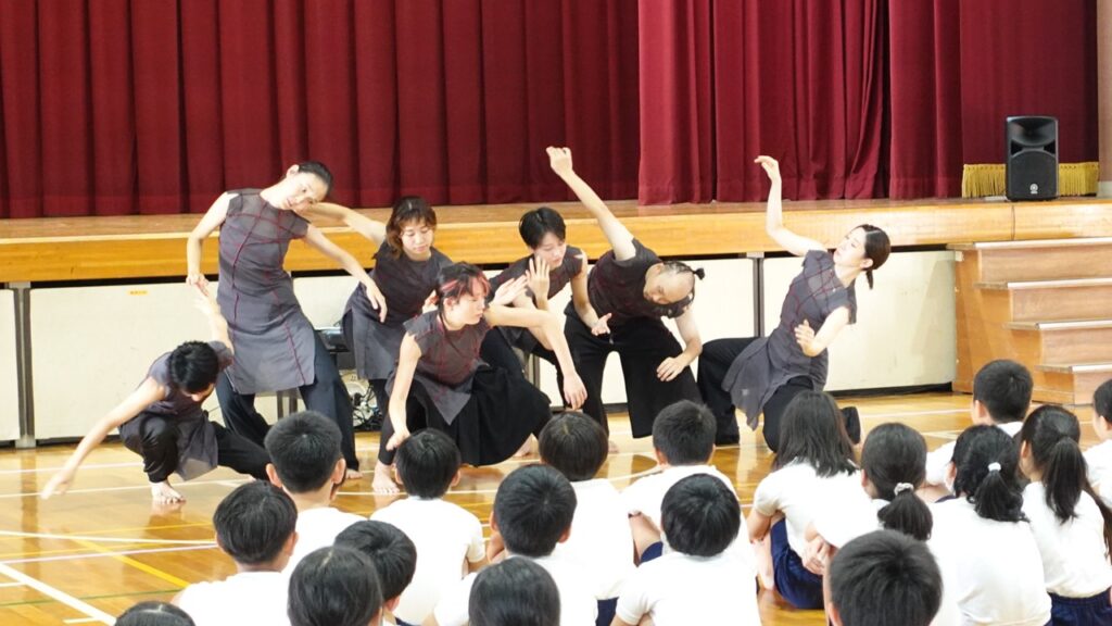 「ANTIBO/PRAXIS」showing ＆ 身体感覚開放Dance Workshop