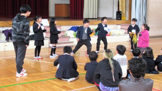 自分のことを語り、わかちあう