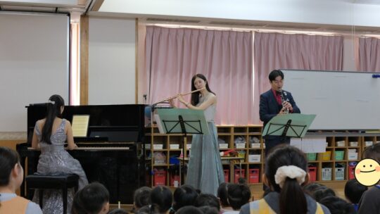 ふれる。音にふれる、音を見つける