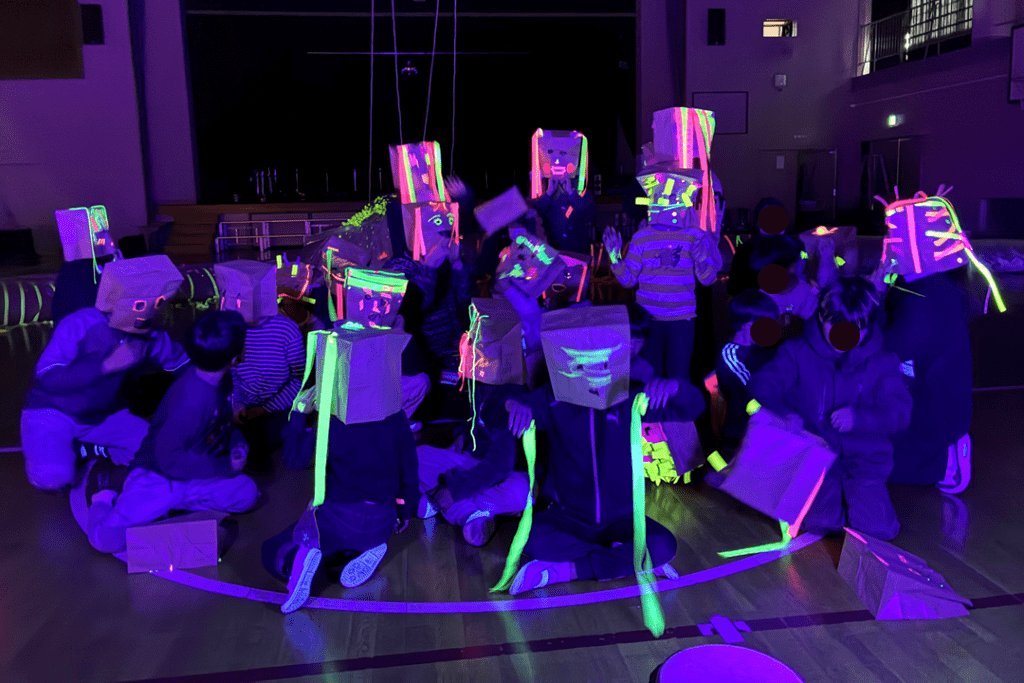 巨大宇宙人がやってくる!?